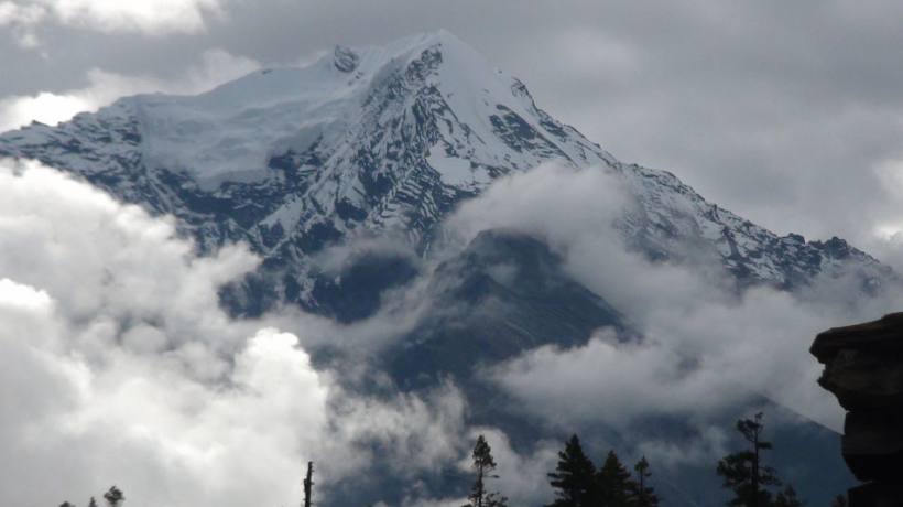 Pisang Peak Climbing